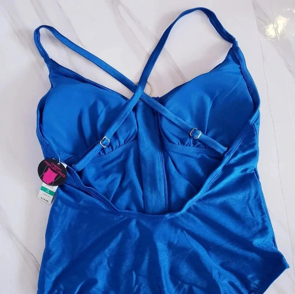 No Boundaries Juniors' Plus Size Rib Zip Front One Piece Swimsuit Royal Blue - Picture 6 of 16